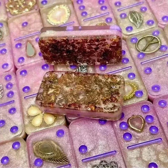 Vintage Charms Hand Crafted 28 Piece Domino Set - Picture 3 of 5